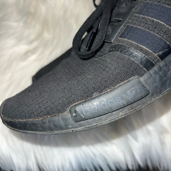 Adidas NMD R1 Core Men’s Black/Solar Red Sneaker Sz 11 - Picture 12 of 12